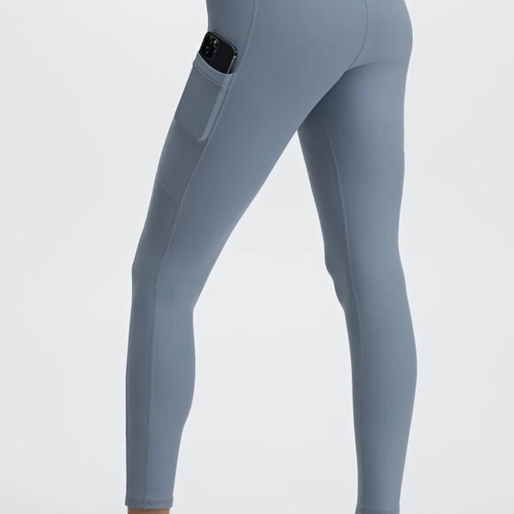 Fabletics Cold Weather High-Waisted Pocket Legging in Raincloud Size M - Picture 4 of 10
